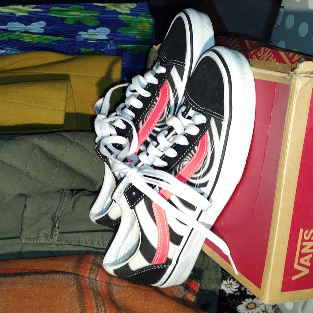 Vans Old Skool size 8